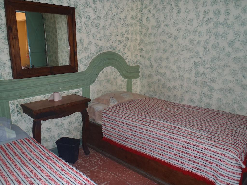Tehuacán Hotel Casa De Huespedes Hidalgo الغرفة الصورة